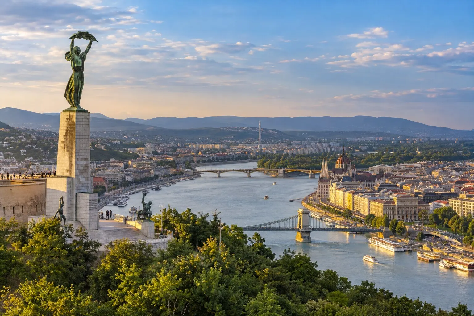 La colina de Gellért y la Ciudadela, Budapest